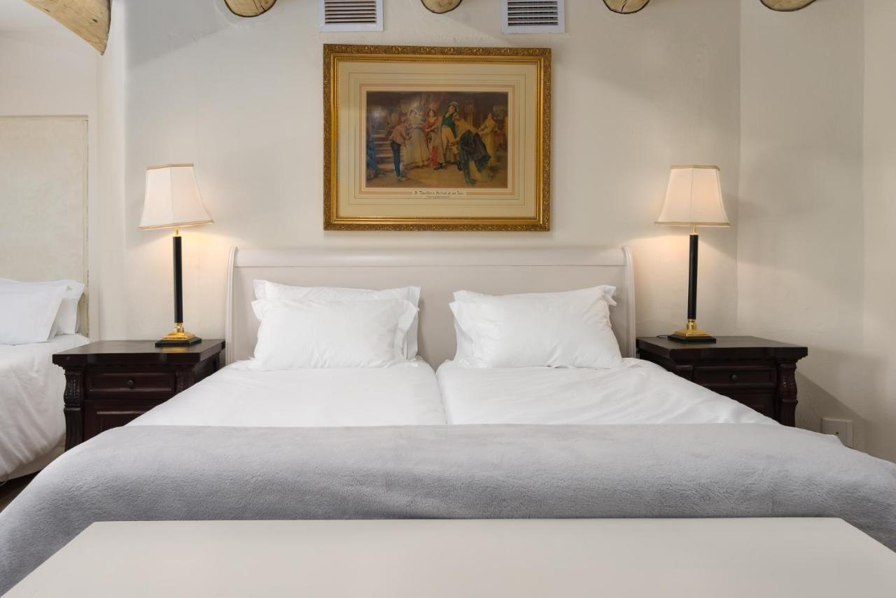 4 Piet Retief Hotel สเตลเลนบอช ภายนอก รูปภาพ